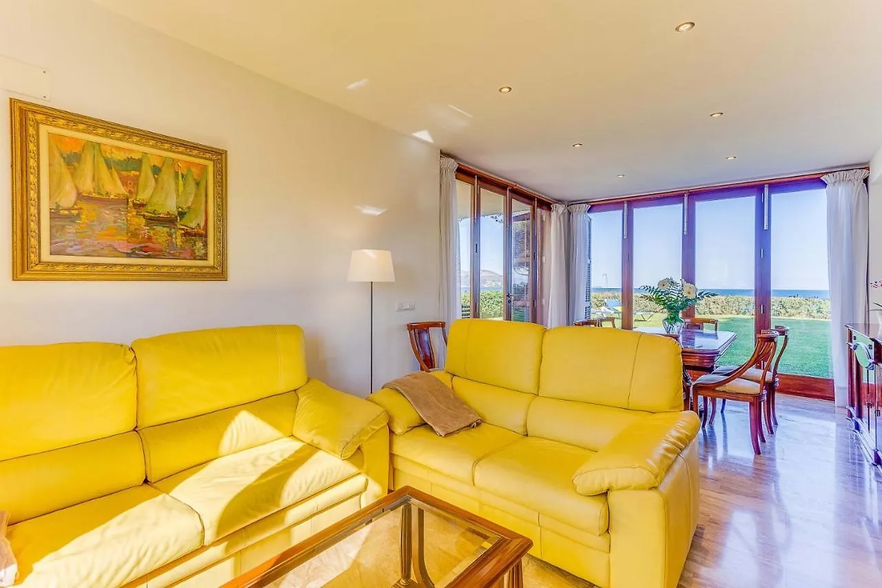 Villa De Les Aguiles Alcudia  İspanya